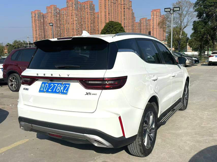 Geely Vision SUV (X6) année 2021 Vision X6 Pro 1.4T Modèle Premium