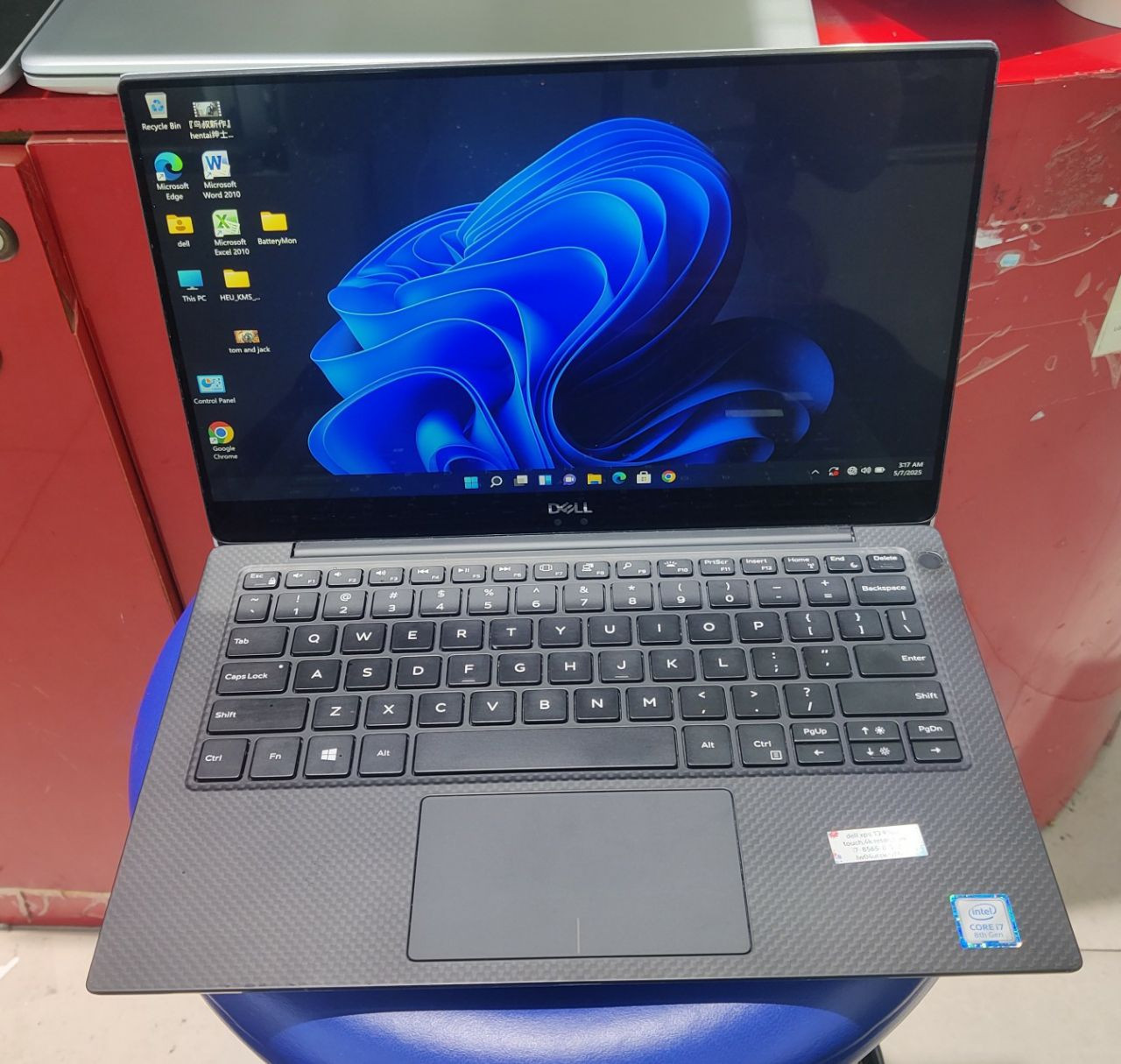 Ordinateur portable de marque Dell XPS 13 9380 PC Touch Screen, 4K UHD Resolution Intel 8th Gen, i7-8550   Version originale