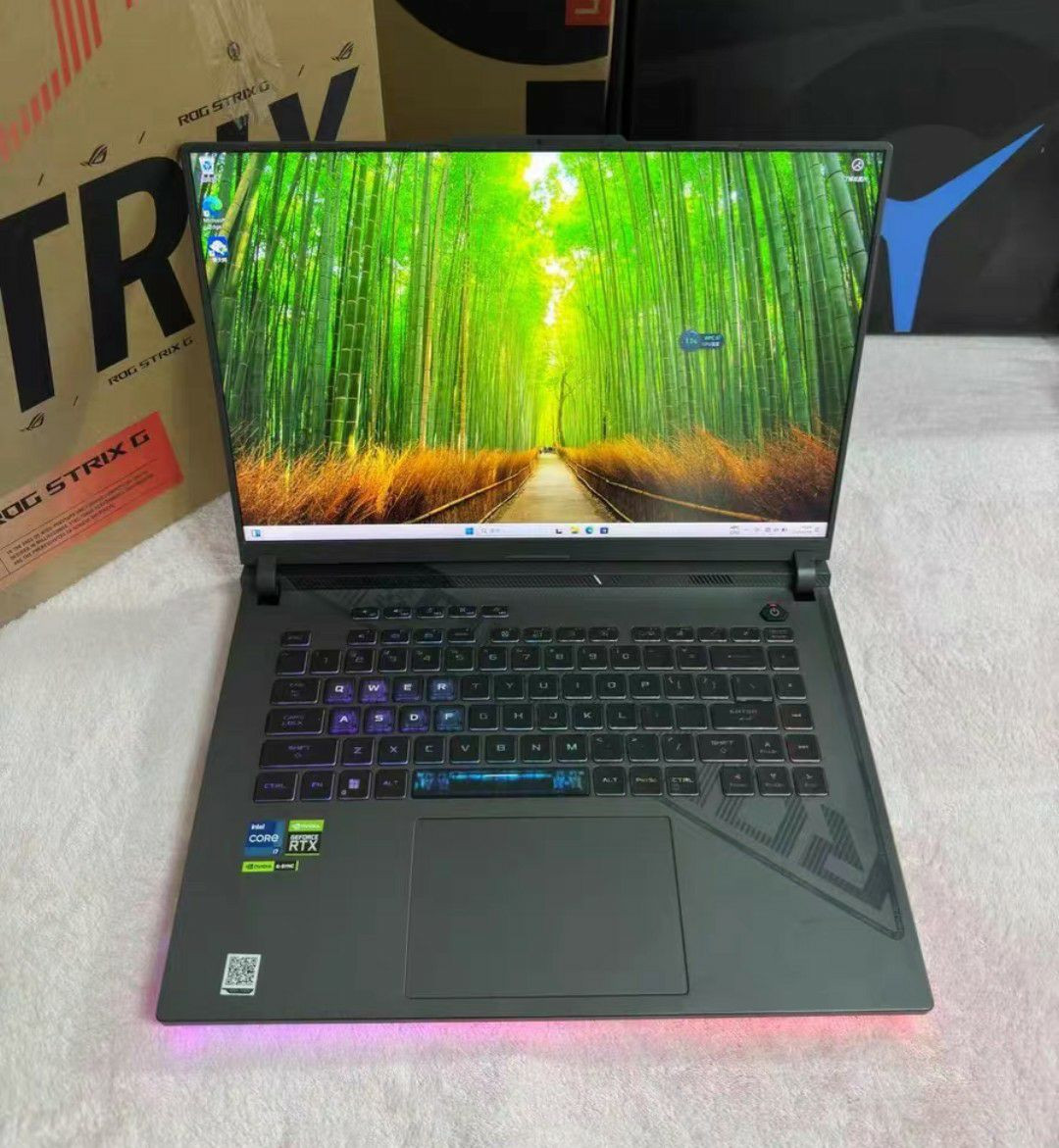 Pc Ordinateur Portable d'occasion Version Originale ASUS ROG Strix