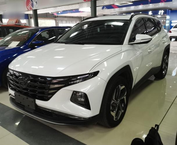 Hyundai Tucson L 1.5T automatique 2WD DLX Luxury Edition 2023  - Voiture d'occasion propre