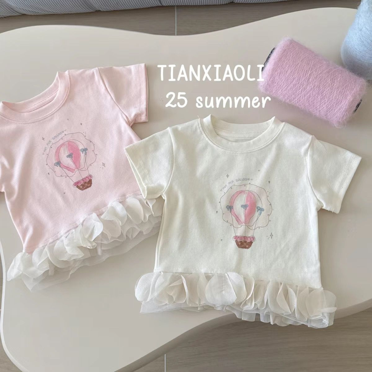 T-shirt d'été à manches courtes pour enfants, style coréen, en coton, avec coutures amples, bord en dentelle, imprimé dessin animé, à la mode, pour filles